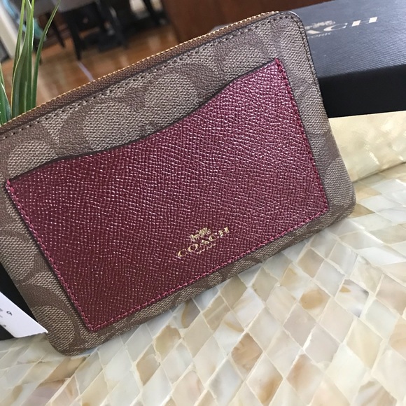 Coach Wallet Wristlet - Picture 2 of 8